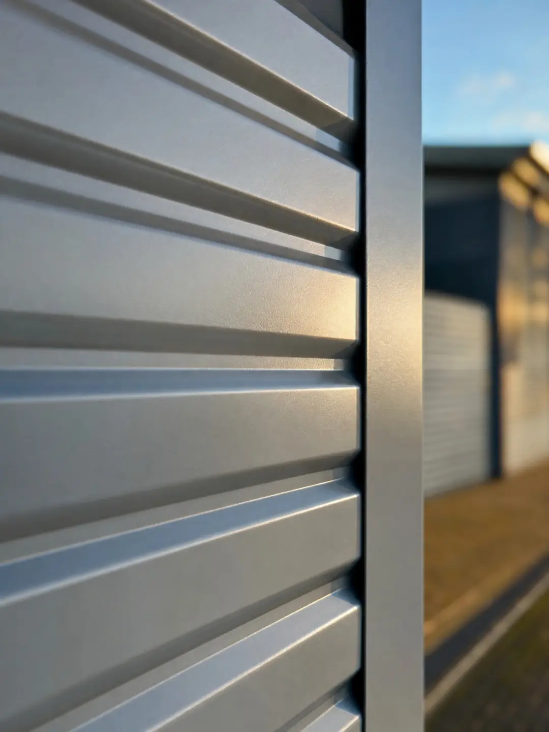Close-up of the flawless cladding spray finish